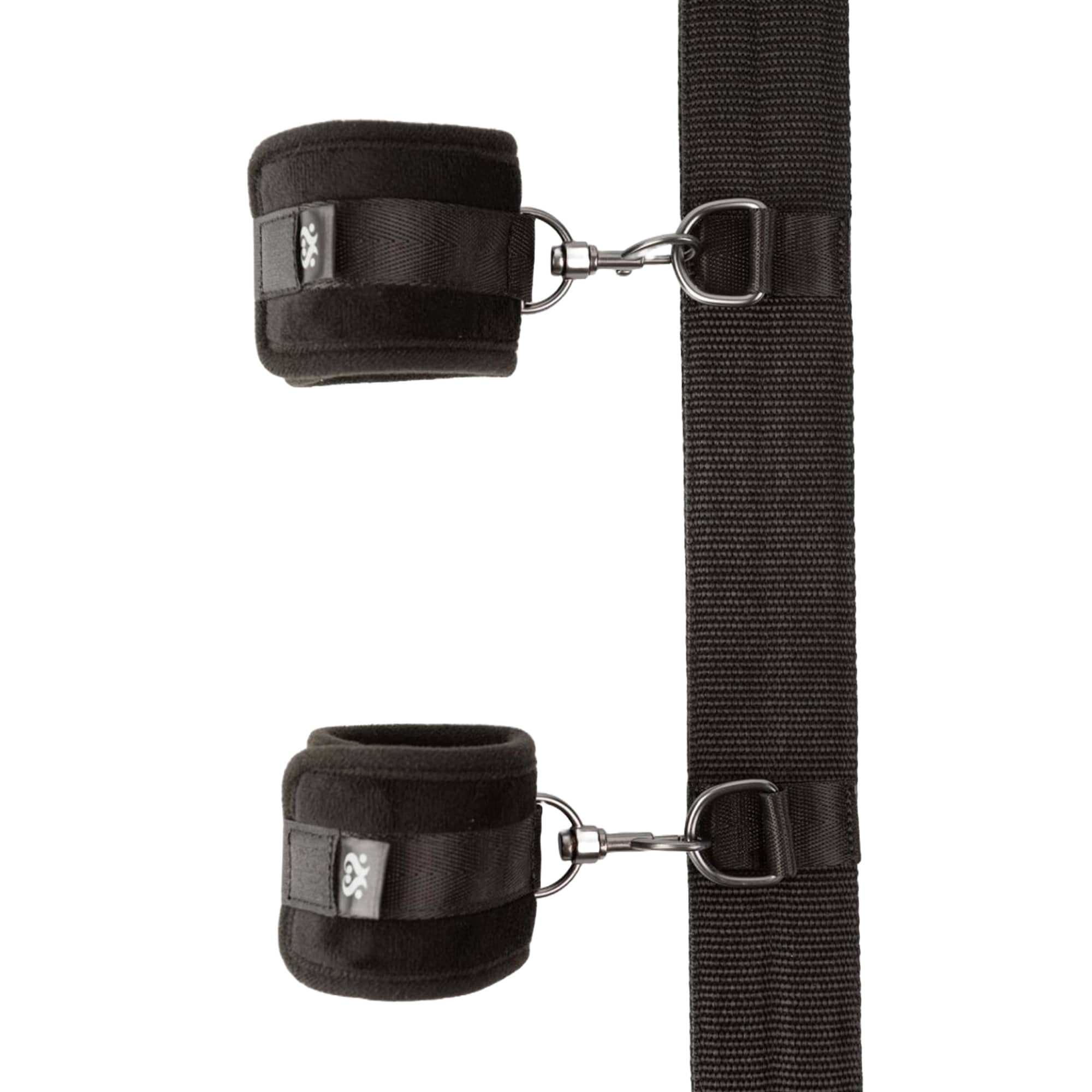 SEI MIO – Spread The Love Ankel Spreader Bar With Wrist Cuffs BDSM SEI MIO – Spread The Love Ankel Spreader Bar With Wrist Cuffs BDSM