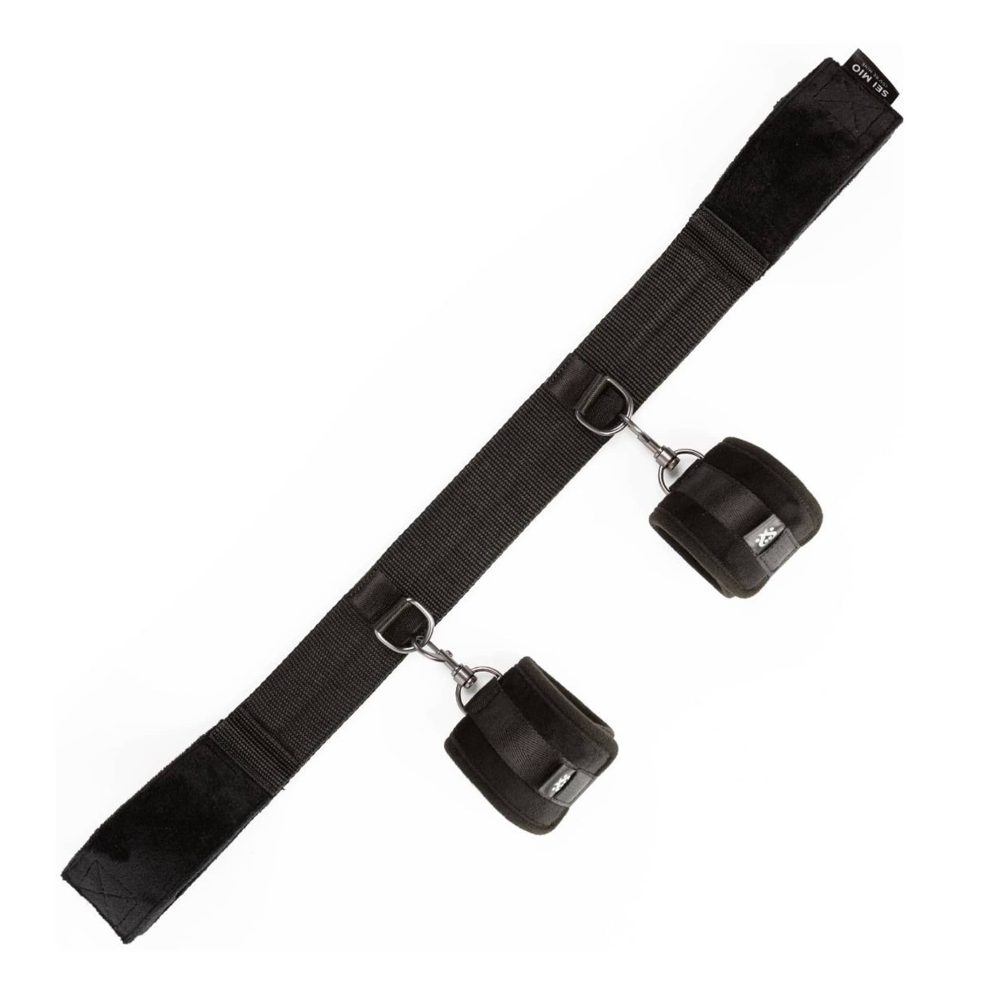 SEI MIO – Spread The Love Ankel Spreader Bar With Wrist Cuffs BDSM SEI MIO - Spread The Love Ankel Spreader Bar With Wrist Cuffs