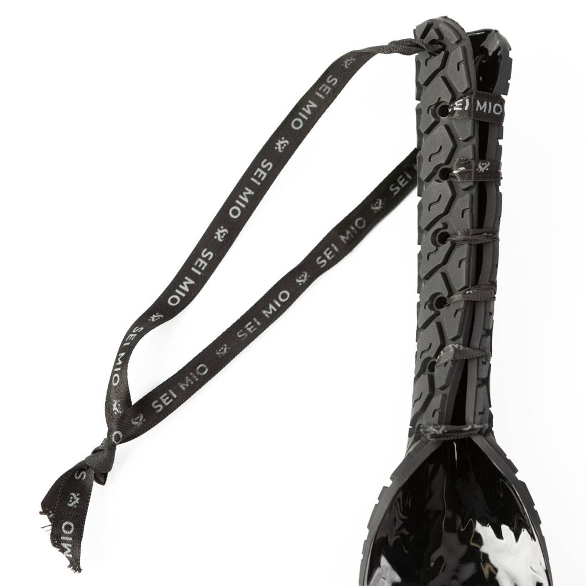 SEI MIO – Tyre Paddle – Svart BDSM SEI MIO – Tyre Paddle – Svart BDSM